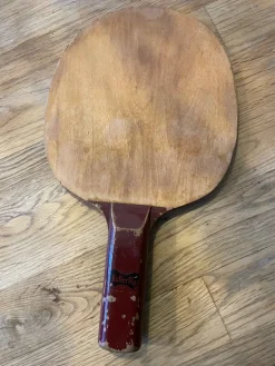 Tradera Bordtennis & Pingis<Klassisk Sällsynt Pingisrack BUTTERFLY KORPA 1968