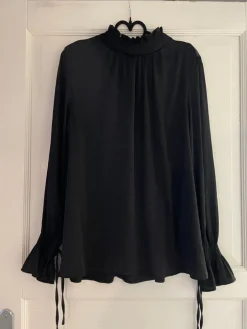 Tradera Klädpaket fest/jobb gravid strl L^ Mammakläder