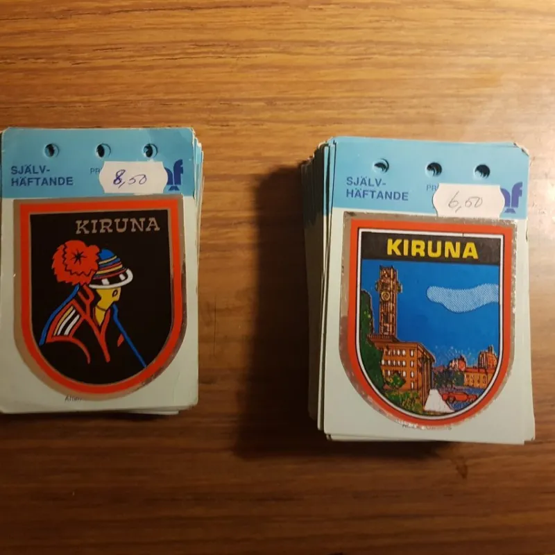 Tradera Klistermärken & Stickers<Klister märken 2st.
