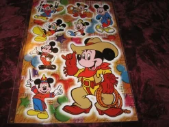 Tradera Klistermärken & Stickers<KLISTERBILDER MUSSE PIGG 25 CM X 17 CM