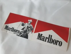 Tradera Klistermärken & Stickers<Klistermärke Marlboro 2 st.