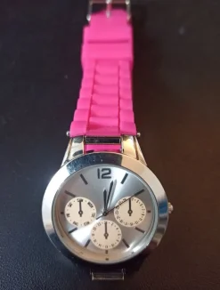 Tradera klocka rosa (barn)^ Barnklockor