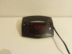 Tradera Klockradio - Philips^ Bärbart