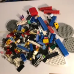 Tradera Klossleksaker cobi, megablocks, m38 mm. Plast båt för runda- massor av klossar!> Byggklossar & Lego