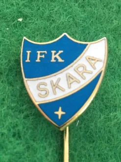 Tradera Pins & Nålar<Klubbnål: IFK Skara Västergötland