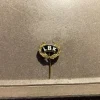 Tradera Pins & Nålar<Klubbnål Landskrona BK Boxningsklubb, Skåne (kort nål)