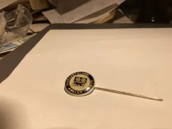 Tradera Pins & Nålar<Klubbnål Åstorps Ishockeyklubb