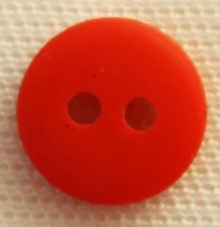 Tradera Knapp röd 2 håls 19mm^ Sömnad & Stickning