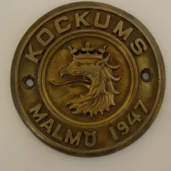 Tradera Järn- & Spårvägsmemorabilia<Kockums Malmö 1947 - Rund Märke