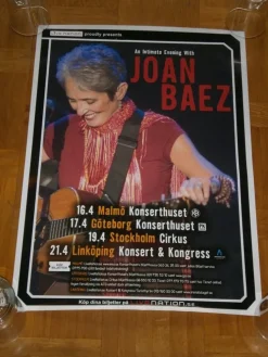 Tradera KONSERTAFFISCH - JOAN BAEZ, 16, 17, 19 & 24 APRIL - Fint Skick!^ Musikposters