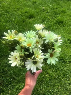 Tradera Konstgjorda Växter<Konstgjord blombukett bukett gröna snittblommor fakeväxt konstväxt