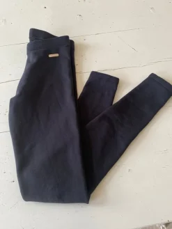 Tradera Konståkning<Konståkning varmfodrad svarta leggings Mondor svarta leggings, storlek 12-14