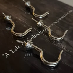 Tradera Krokar • Metallkrokar • Förvaring • Väggkrok • Hängen • Trådkrok • Retro> Beslag & Reservdelar