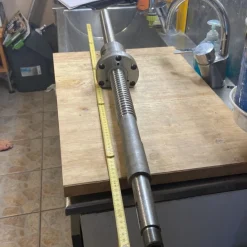 Tradera Kullagermutter med gängad spindel> Verkstad