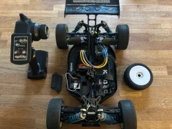 Tradera Kyosho MP9 Buggy^ Radiostyrt