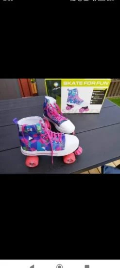 Tradera Dart<La Sportiva Skate for Fun Quad Roller Skates Size 33-34