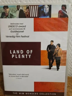 Tradera Land of plenty> Dvd-filmer