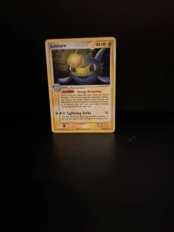 Tradera Samlarbilder<Lanturn - Holo | Pokemon Hidden legends |