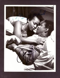 Tradera Large signed photo Denzel Washington and Alfre Woodard from ^ Autografer