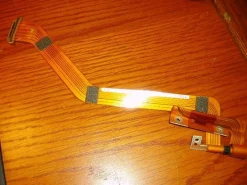 Tradera LCD-kabel IBM ThinkPad 600 /E /X. 10L2047> Datorkomponenter