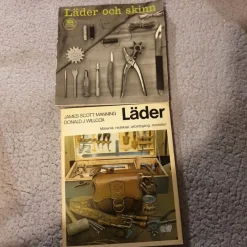 Tradera Läder - Material, redskap, arbetsgång, modeller av James Scott Manning och> Handarbete