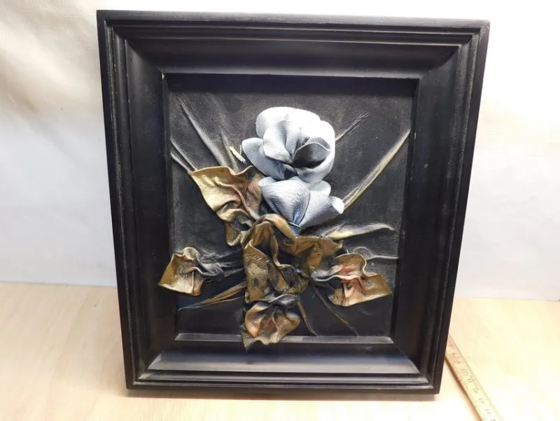 Tradera Läder/Skinnkonst Relief Unikt Konstverk av Skinn/Läder I Svart Ram^ Reliefer