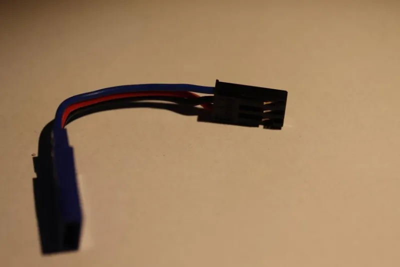 Tradera Äldre Adapterkabel till radiostyrning 1 st (TL29) 6^ Radiostyrt