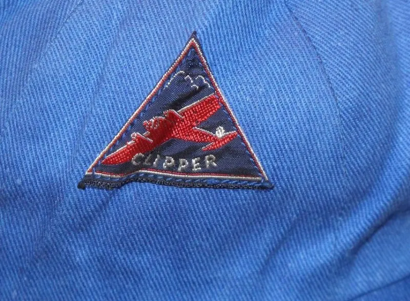 Tradera ÄLDRE BARNMÖSSA MED CLIPPER - MÄRKE^ Flyg