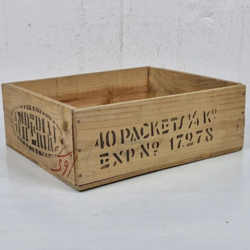 Tradera Varuförpackningar<Äldre låda i trä - ADEX PASA - MALAGA RAISINS - Trälåda - Allmoge - 1900-tal