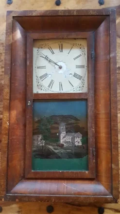 Tradera Äldre rustik väggklocka med glasmålning och lucka och ny batteridriven klocka^ Övrigt Klockrelaterat