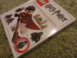 Tradera Lego Harry Potter – Bygg den magiska världen, inklusive minifigur> Hem & Hushåll
