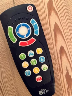 Tradera Lek och Lär, Fjärrkontroll för barn> Babyleksaker