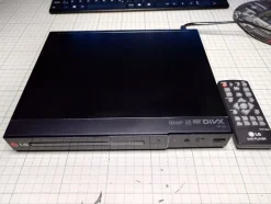 Tradera LG DP132 DVD/CD-spelare med USB och fjärr^ Dvd-, Video- & Blurayspelare