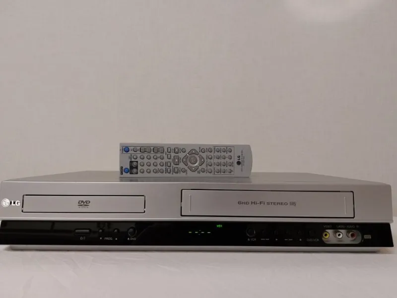 Tradera LG 6HD HI-FI Stereo VHS DVD-spelare Combo^ Dvd-, Video- & Blurayspelare