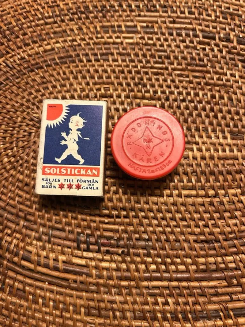 Tradera Medicinska Prylar<Liten burk från Räddningskåren