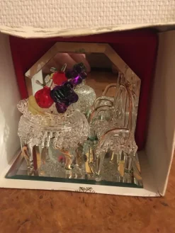 Tradera Liten Interiör i Glas och Spegelglas bakom och under^ Dekorationer