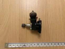 Tradera Liten Modellmotor^ Modellmotorer