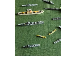 Tradera Liten samling av militära fartygsmodeller> Båt- & Fartygsmemorabilia