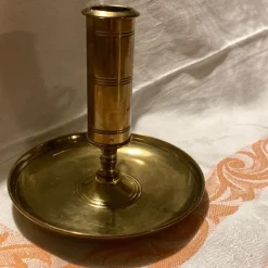 Tradera Ljusstake i mässing från Skultuna> Tenn & Mässing