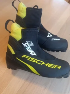 Tradera Längdåkning<Längdpjäxor Fischer XJ Sprint, stl 36