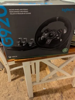 Tradera Övrigt Dator- & Tv-spel<Logitech G920 Racing Wheel & Pedals