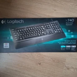 Tradera Logitech K740 Illuminated Keyboard> Datortillbehör