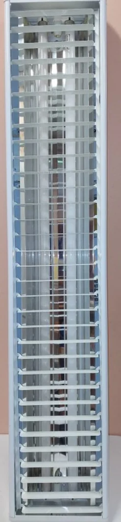 Tradera Lysrörsarmatur, 3 st, för kontor mm. 2x18 W LED T8 alt. 2x36W gasrör, 230 VAC 5> Belysning & Armaturer