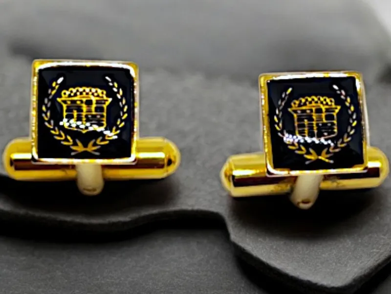 Tradera Manschettknappar<lyxiga Manschettknappar special gjorda för Cadillac