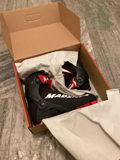 Tradera Längdåkning<Madshus F19 Race Speed Skate Skridskor Storlek 38