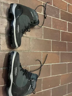 Tradera Långfärdsskridskor<Madshus vidda pjäxor långfärdsskridskor