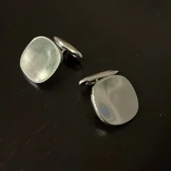 Tradera Manschettknappar<Manschettknappar silver svagt skålade