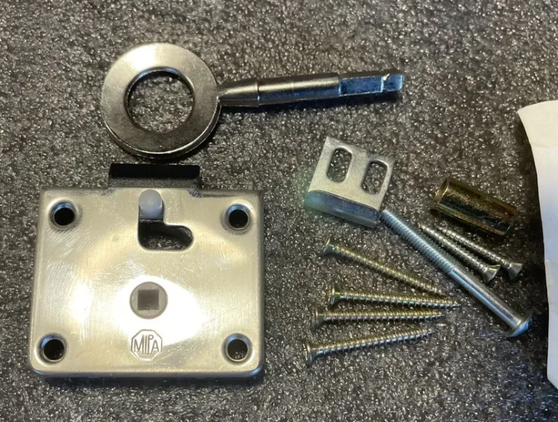 Tradera Marbodal säkerhets beslag, barnlås> Lås & Larm