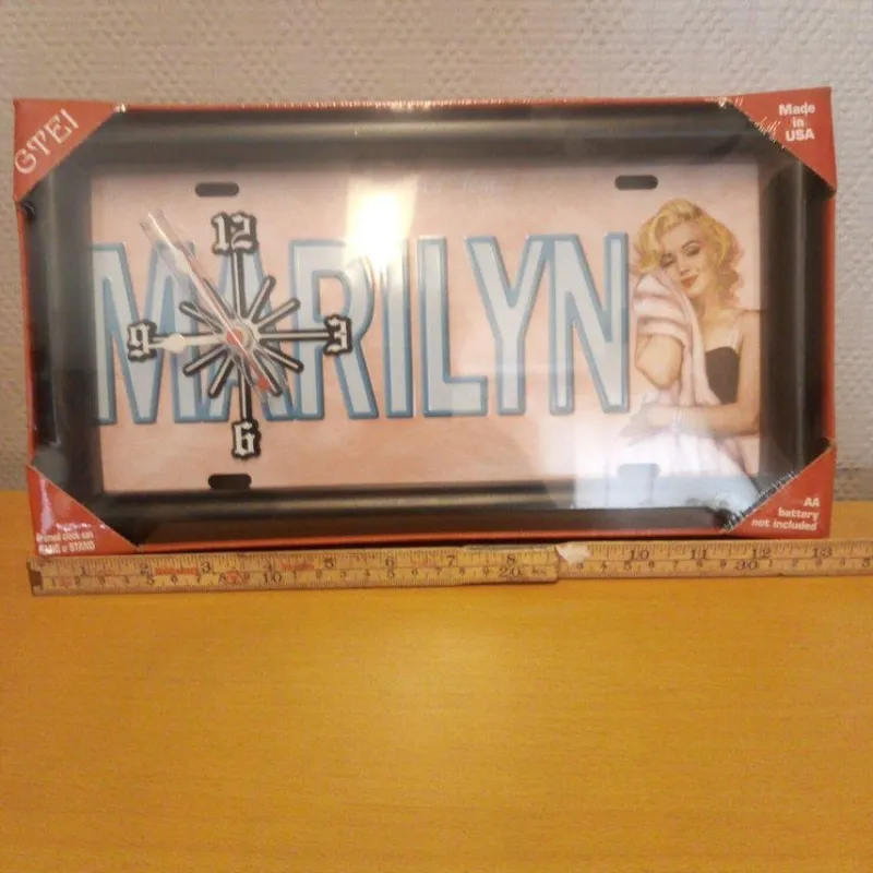 Tradera Marilyn monroe klocka^ Klockor Till Hemmet