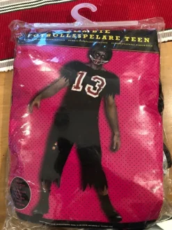 Tradera Maskeradkostym^ Maskeradkläder